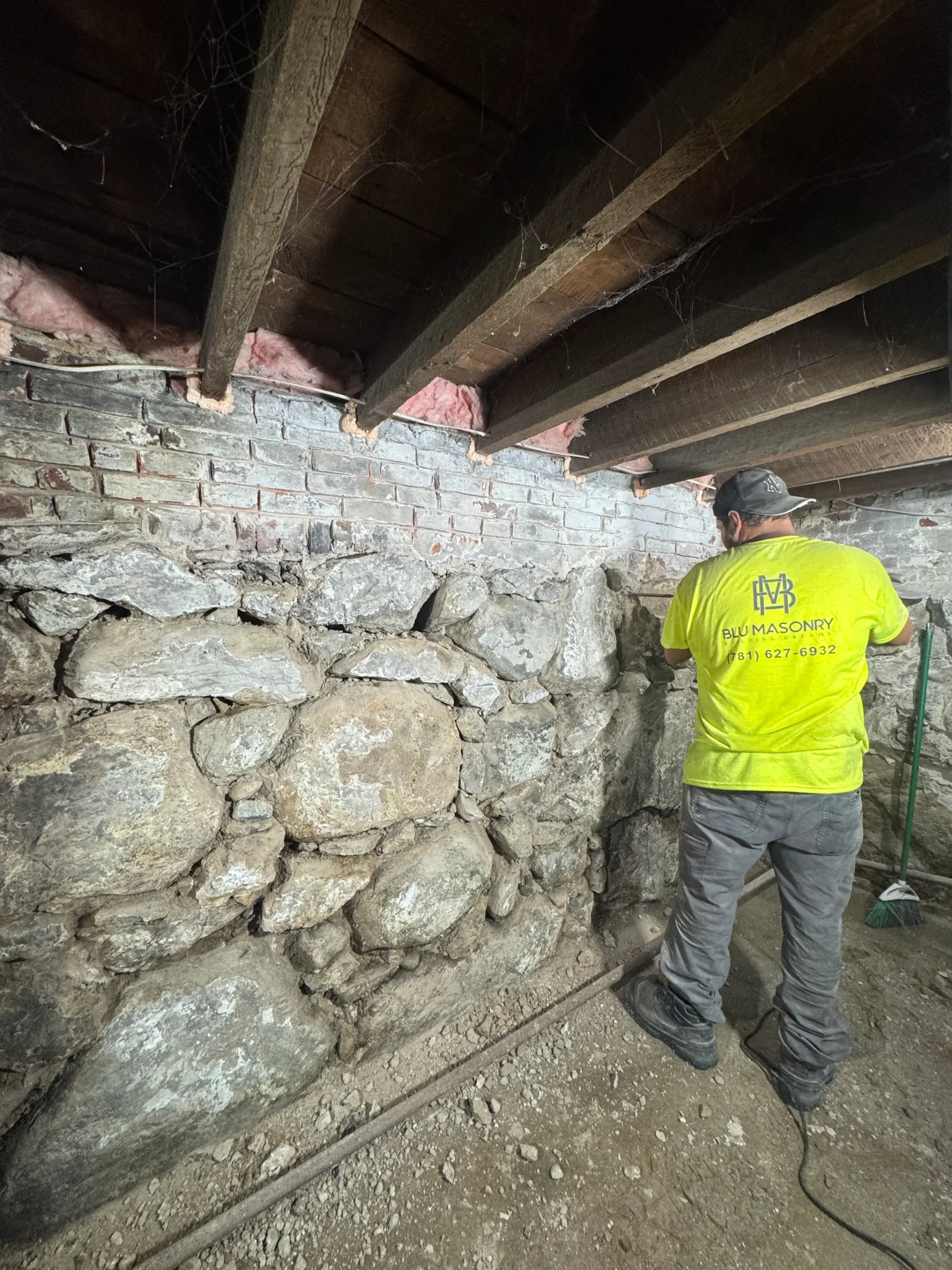 Fieldstone wall repointing and restoration