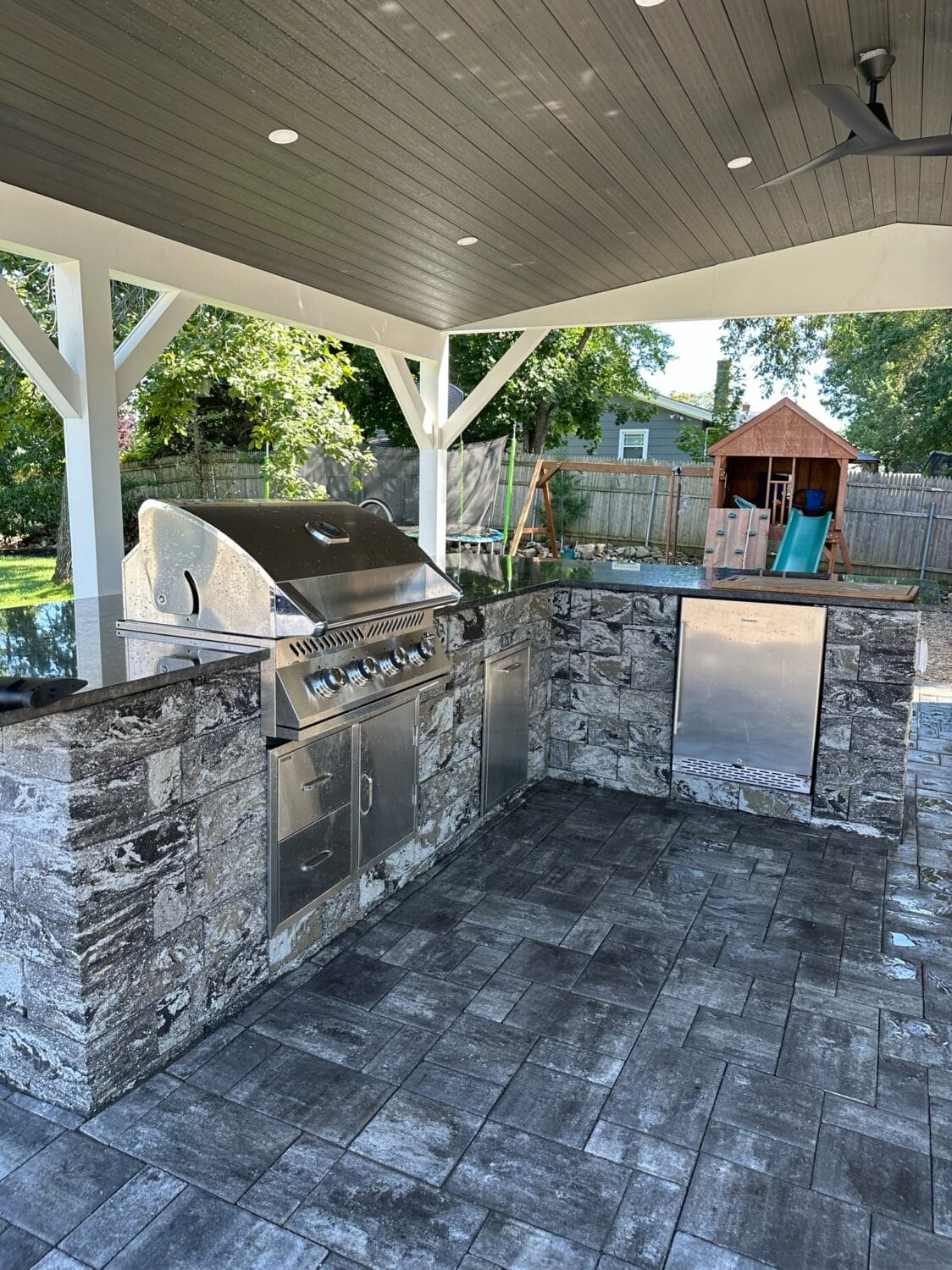 New outdoor kitchen designed by Blu Masonry